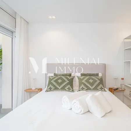 Milenial Immo B347 - Luxury Seafront Canal Views Apartament *