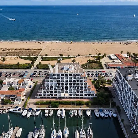 Milenial Immo B347 - Luxury Seafront Canal Views Empuriabrava